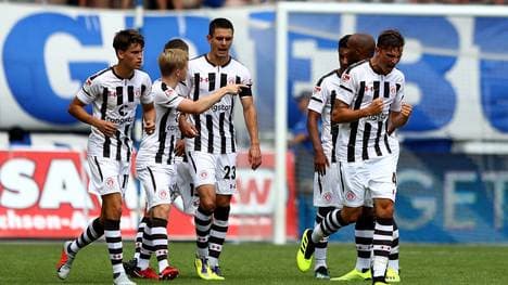 Der FC St. Pauli startete mit einem Sieg in Magdeburg in die Saison