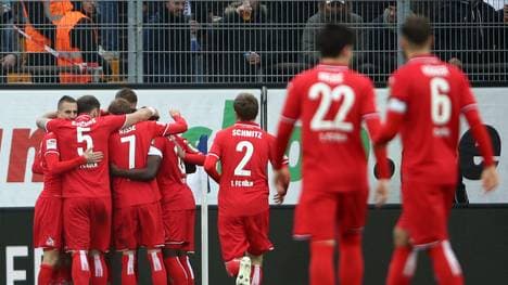 SV Darmstadt 98 v 1. FC Koeln - Second Bundesliga