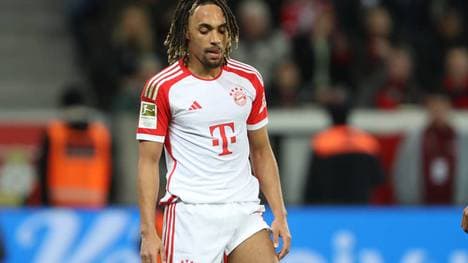Sacha Boey sah bei Bayerns-Klatsche in Leverkusen vor allem beim ersten Gegentor nicht gut aus