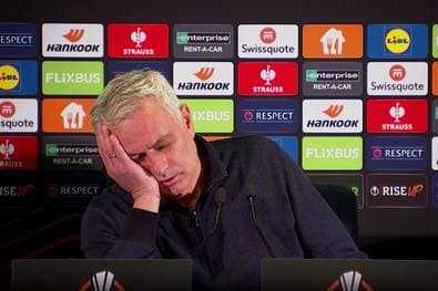 Frech? Mourinho reagiert auf Frage mit Schlaf-Geste