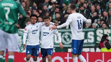 Tom Bischof (M.) traf beim TSG-Sieg