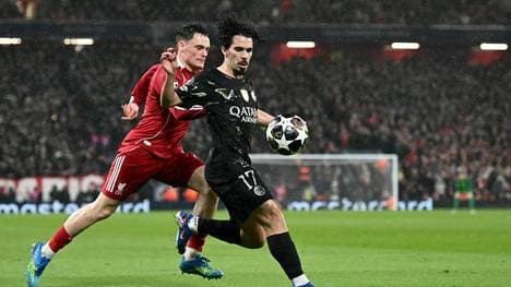 Vitinha (r.) im Duell mit Florian Wirtz