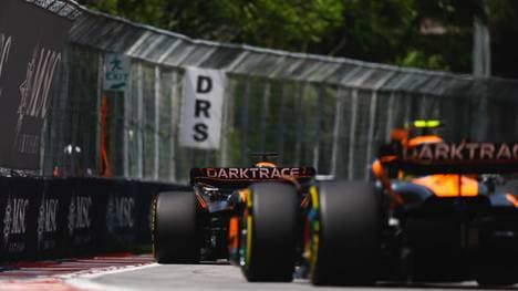 McLaren-Pilot Lando Norris (r.) soll die Lücke zu Oscar Piastri vor dem Stopp zu groß haben werden lassen