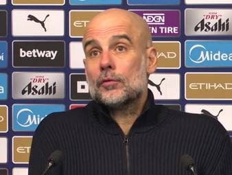 Pep Guardiola setzt sich dafür ein, dass Marc Guéhi im Carabao-Cup-Finale spielen darf. Der Trainer von Manchester City bezeichnet das als „reine Logik“.
