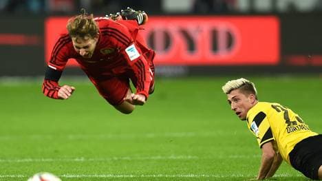 Stefan Kießling und Dortmunds Kevin Kampl 