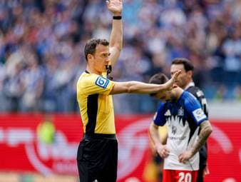 Erstes WM-Spiel für deutschen Schiri fix