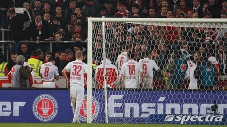 VfB Stuttgart gegen Borussia Dortmund in der Bundesliga