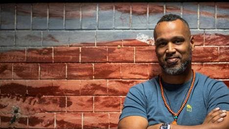 ELF-Commissioner Patrick Esume