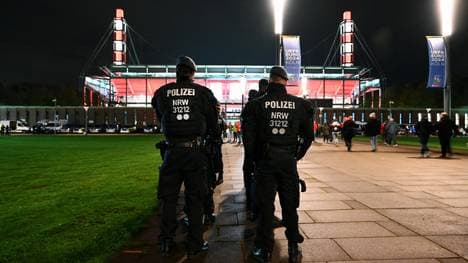 Die Polizei ermittelt gegen mindestens zehn Personen