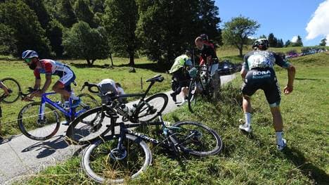 Emanuel Buchmann stürzt bei der Dauphiné und muss die Tour-Generalprobe aufgeben