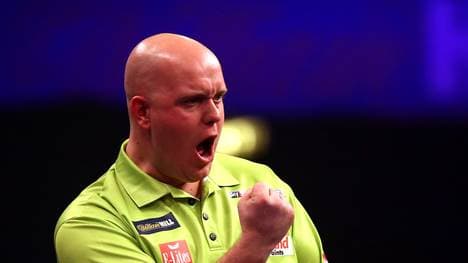 2015 William Hill PDC World Darts Championships - Day Nine