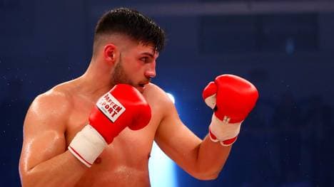 Artur Mann kämpft in Südafrika um den WM-Gürtel In Johannesburg kämpft Artur Mann gegen Kevin Lerena um den IBO-Weltmeistertitel