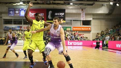 Javon McGrea und Harper Kamp