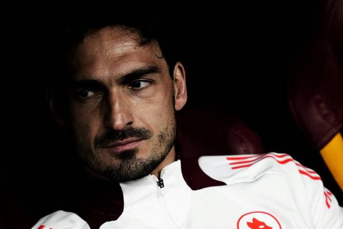 Roma-Fans buhen Hummels aus