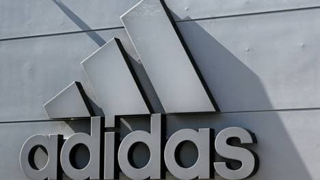 Adidas hat weiterhin einige große Partner im Fußball