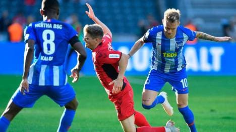 Ondrej Duda (r.) stänkert gegen seinen Trainer