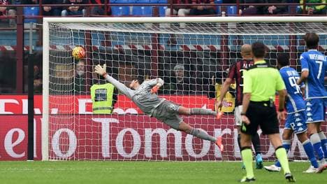 AC Milan v US Sassuolo Calcio - Serie A