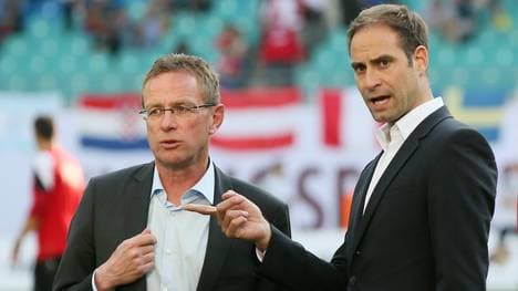 Das Verhältnis zu RB Salzburg könnte den Leipziger Bossen Rangnick (r.) und Mintzlaff Probleme bereiten
