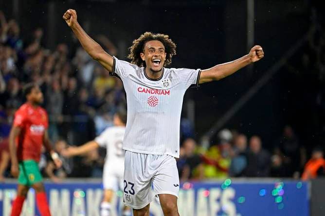 Zirkzee nach Gala in Belgien gefeiert