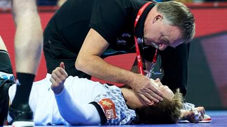 Dr. Kurt Steuer ist Mannschaftsarzt des DHB-Teams