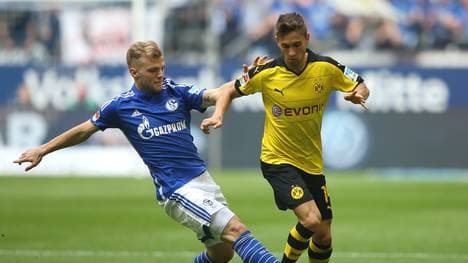 FC Schalke 04 v Borussia Dortmund - Bundesliga
