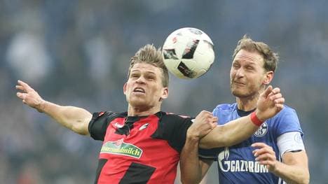 FC Schalke 04 v SC Freiburg - Bundesliga