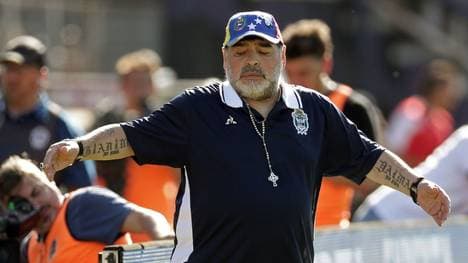 Gimnasia y Esgrima team coach Diego Armando Maradona gestures during an Argentina First Division Superliga football match against Estudiantes, at El Bosque stadium, in La Plata, Buenos Aires province, Argentina, on November 2, 2019. (Photo by ALEJANDRO PAGNI / AFP) (Photo by ALEJANDRO PAGNI/AFP via Getty Images)