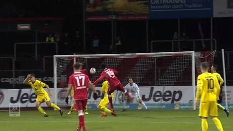 Mike Owusu (#14) brachte Köln in Führung