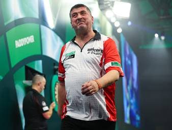 Suljovic lobt Littler - und setzt dadurch Spitze gegen Cullen