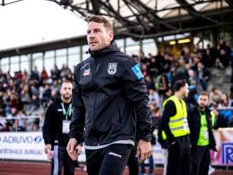 Kahlschlag kurz vor 23 Uhr! Trainer und Boss raus