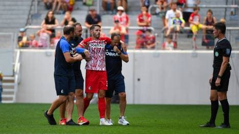 Günter muss bereits früh verletzt runter