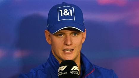 Mick Schumacher ist stolz auf seinen Vater Michael 
