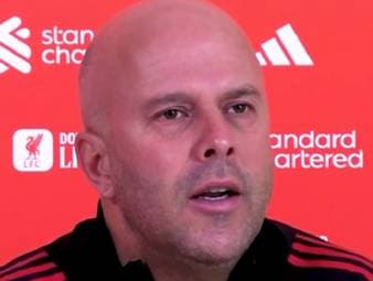 Liverpools Trainer Arne Slot offenbart vor dem Spiel gegen Sunderland das Abreisedatum vom Stürmer Mohamed Salah. Der 33-jährige Spieler wird für Ägypten im Africa Cup of Nations spielen.