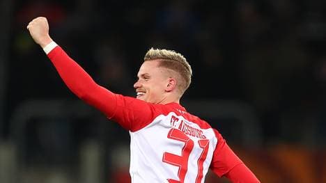 Philipp Max vom FC Augsburg wird mit dem Nationalteam in Verbindung gebracht