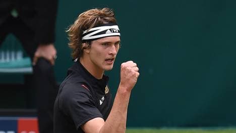 Alexander Zverev steht nach Sieg über Marcos Baghdatis im Halbfinale von Halle/Westfalen