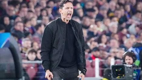 Eintracht-Trainer Dino Toppmöller