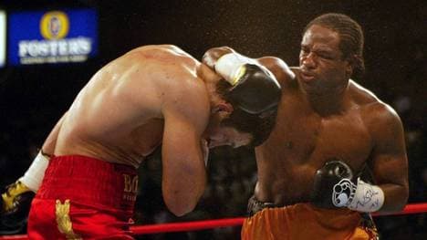 Lamon Brewster (r.) gewann 2004 gegen Wladimir Klitschko