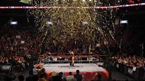 Adam Cole und Lebensgefährtin Britt Baker sind bei AEW wieder vereint