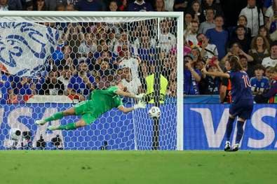 "Unprofessionell": Elfer beschäftigt Frankreich