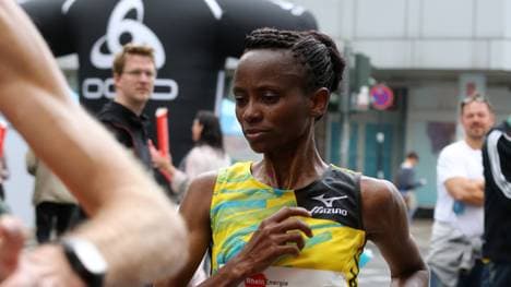 Julia Mumbi beim Marathon in Köln