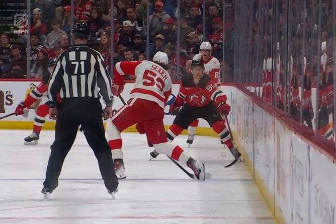 Von ganz hinten! Deutscher NHL-Star mit absoluter Gala