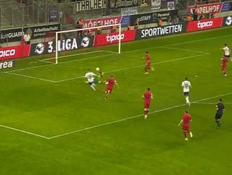 Die Highlights der Partie FC Ingolstadt 04 - Erzgebirge Aue aus der 3. Liga im Video. 