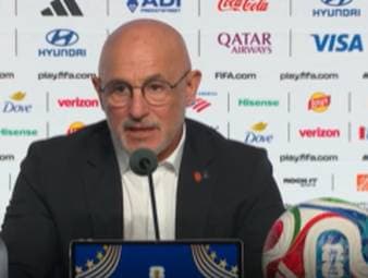 Nach dem historischen Unentschieden Spaniens gegen die Kapverden verteidigt Trainer Luis de la Fuente seine Mannschaft und erinnert an deren Philosophie.