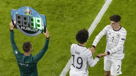 Leroy Sane (l.) hat seinen Stammplatz an Kai Havertz verloren