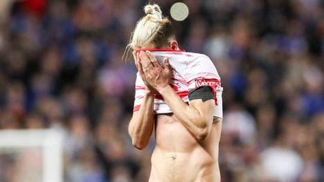 Kevin Kampl war nach dem Aus am Boden zerstört.