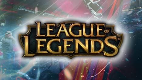 eSport: Maurice Stückenschneider wünscht sich Betreuung für junge Spieler, Maurice Amazing Stückenschneider war zuletzt auch bei Schalke aktiv