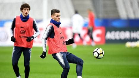 Benjamin Pavard (l.) bezeichnete Lucas Hernandez in einem Interview als guten Freund und Fußballer