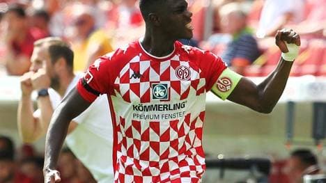 Neben Niakhate ist auch St. Juste wieder in der Startelf