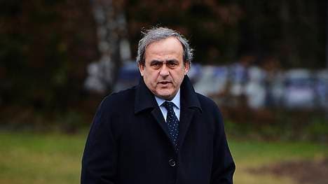 Michel Platini sitzt eine sechsjährige Sperre ab
