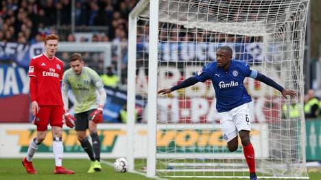 Der Hamburger SV verlor auch das zweite Spiel in dieser Saison gegen Holstein Kiel
